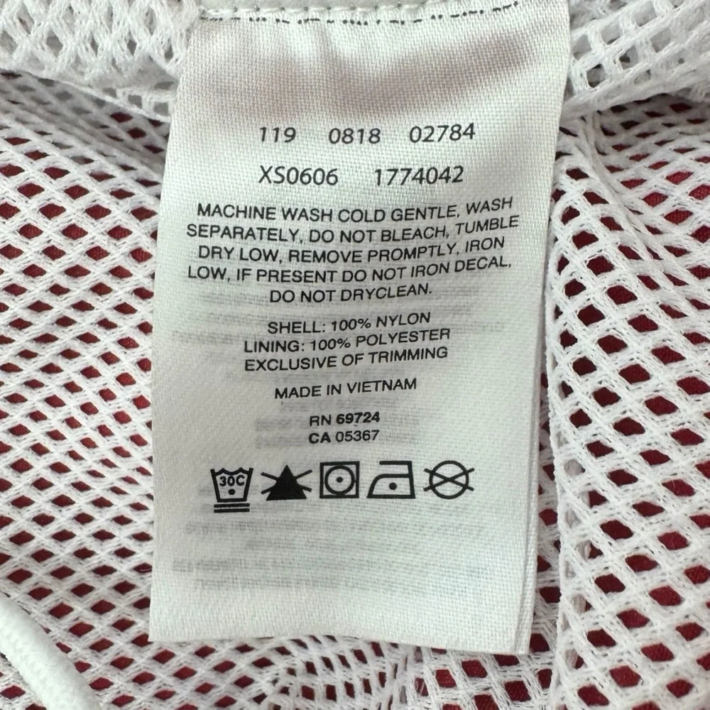 Columbia men crimson